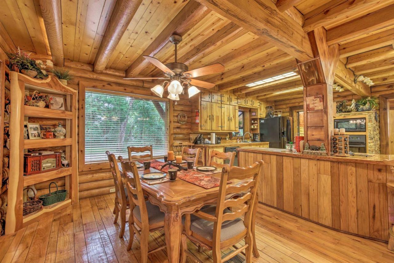 Quiet Inverness Log Cabin With Furnished Deck! Villa Floral City Екстериор снимка